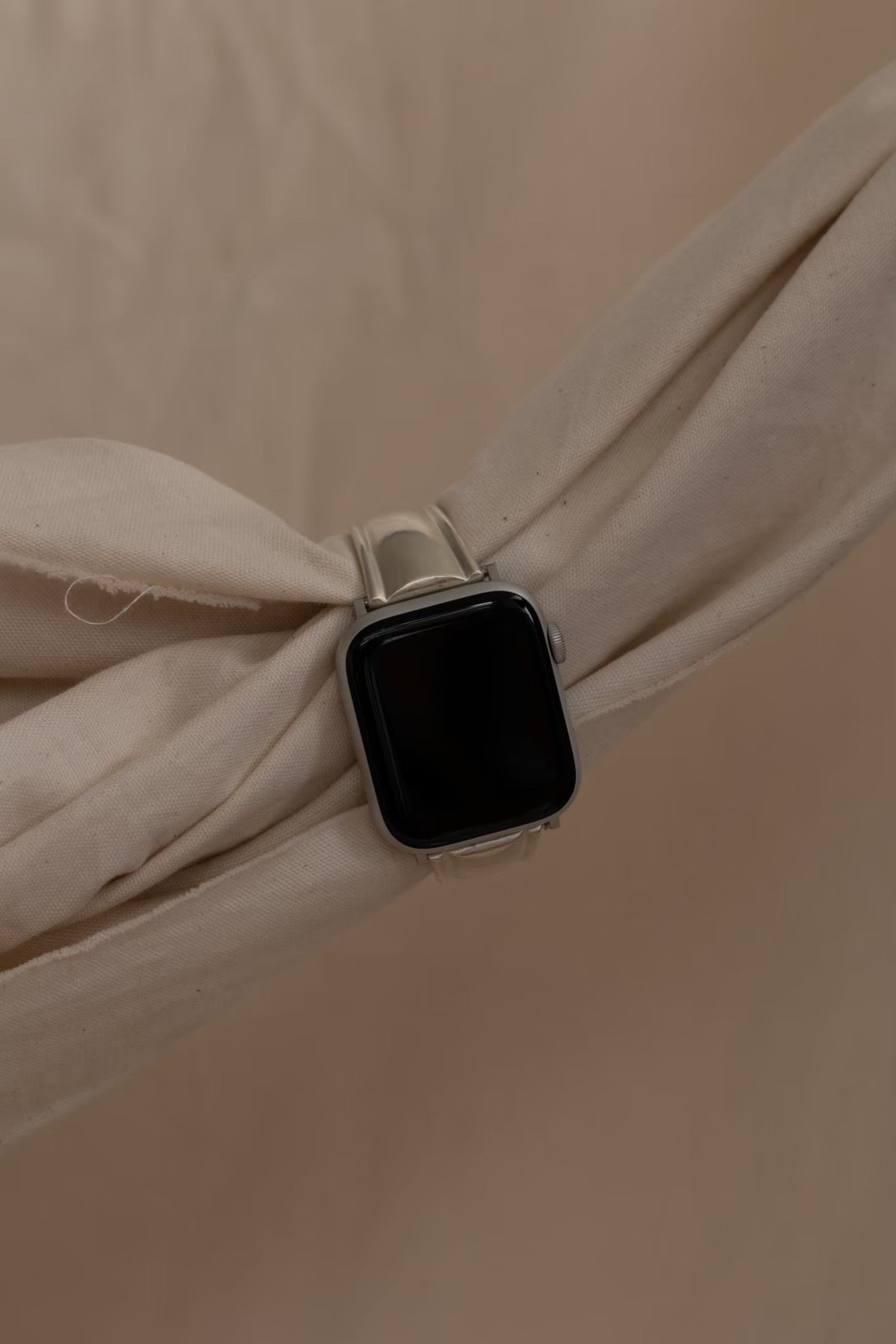 Apple Watch vintage-like silver band / 新作アイテムのご案内 – h