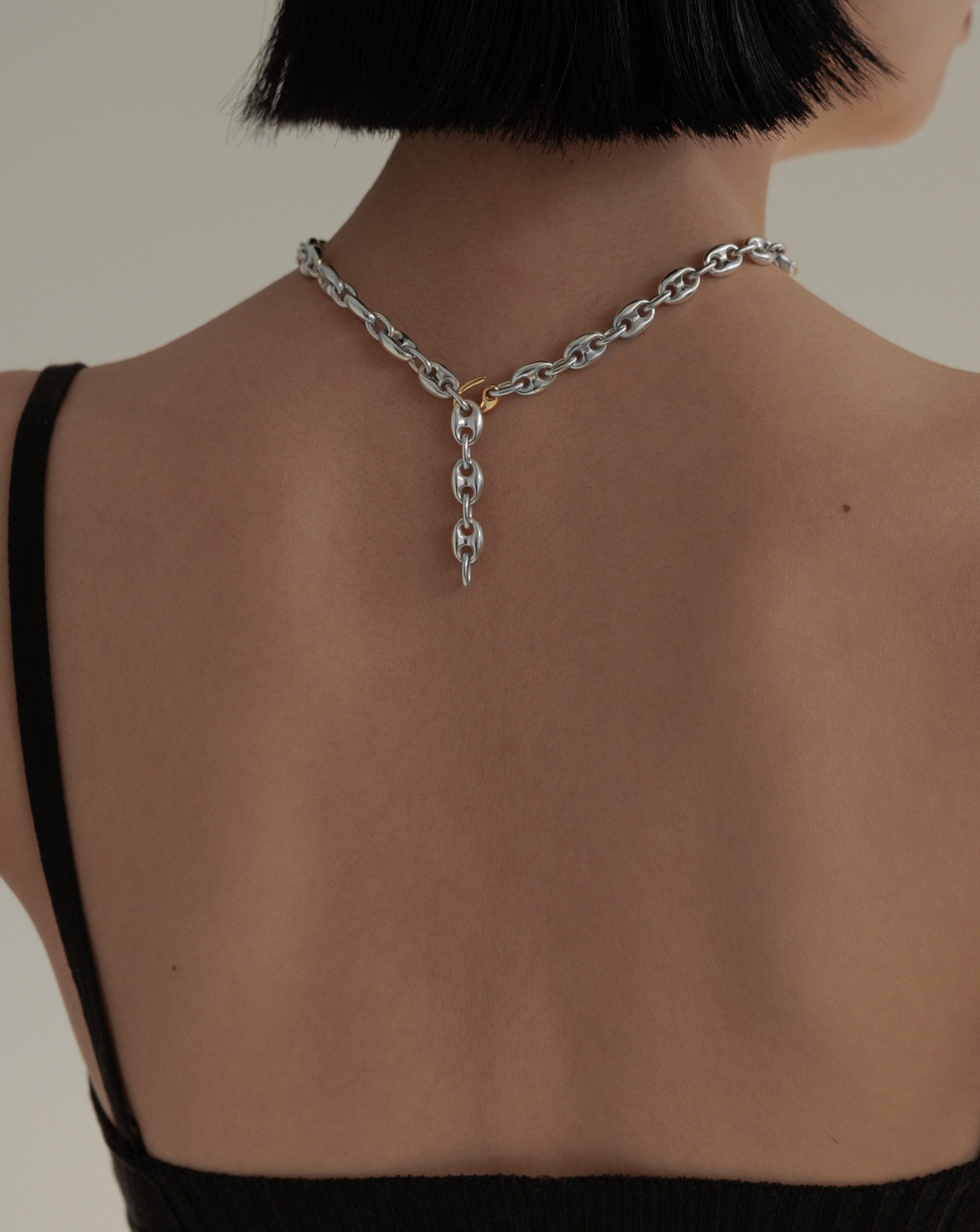 PN NECKLACE – h'eres