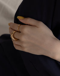 ROUND PHOEBE RING GOLD – h'eres